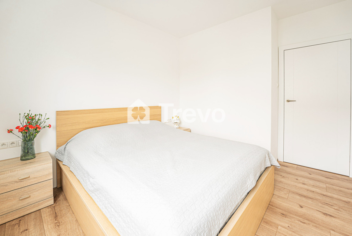 3 pok. | 2 miejsca w hali | wysoki standard - Gallery Image 9