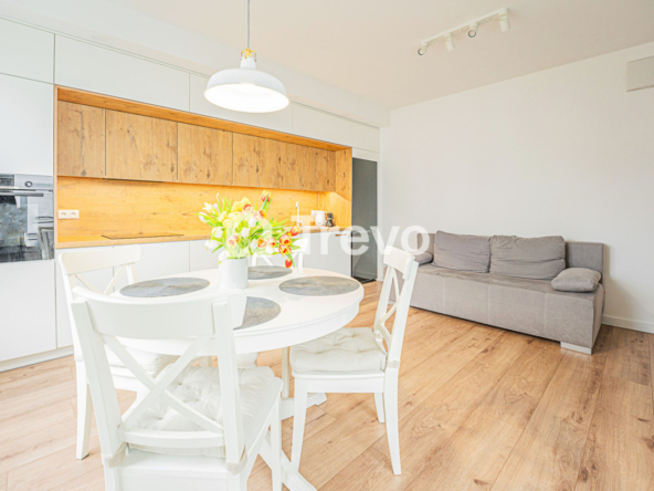 3 pok. | 2 miejsca w hali | wysoki standard