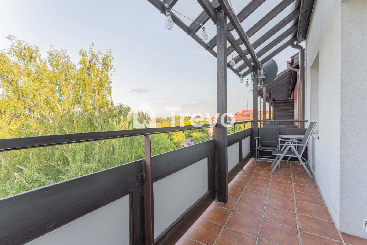 Rodzinne 4-pokojowe mieszkanie z dużym potencjałem - Gallery Image 5