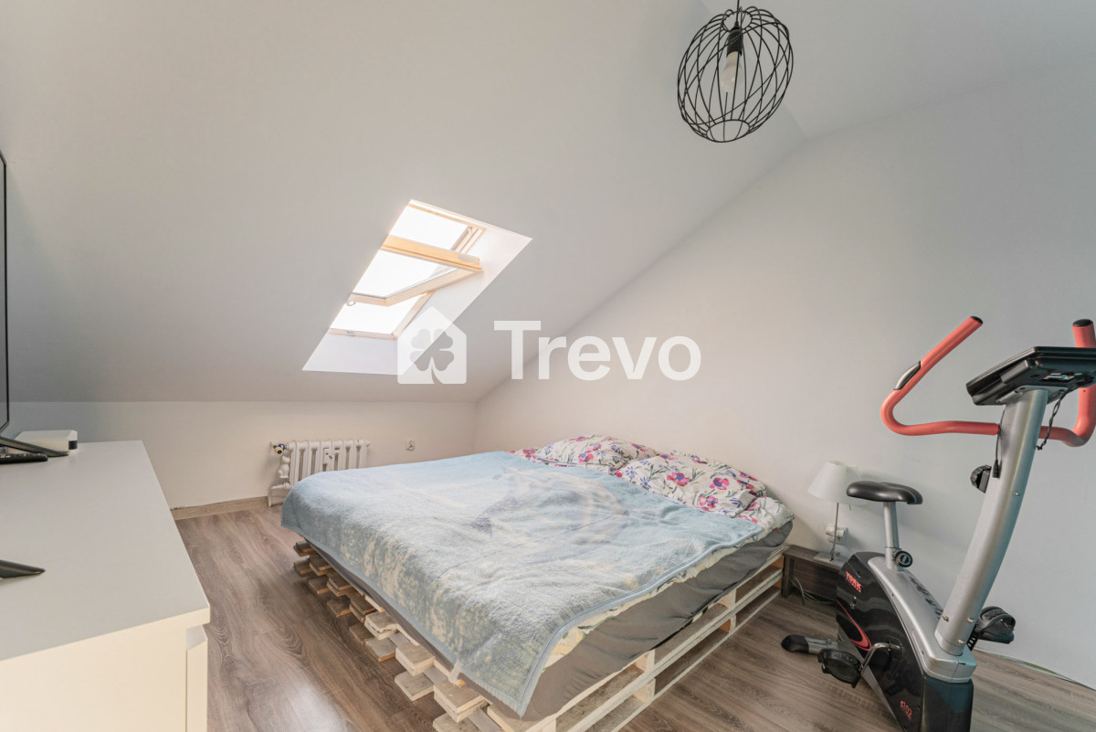 Rodzinne 4-pokojowe mieszkanie z dużym potencjałem - Gallery Image 12