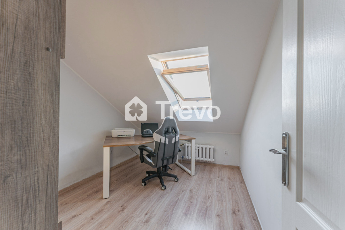 Rodzinne 4-pokojowe mieszkanie z dużym potencjałem - Gallery Image 14