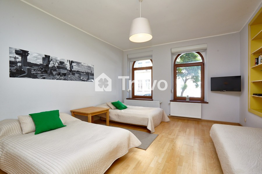 4 pokoje/ładna kamienica/parter/Stare Miasto - Gallery Image 2