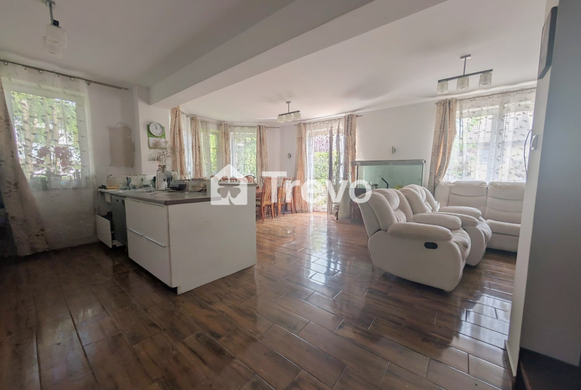 Dom w cichej i bezpiecznej okolicy! - Gallery Image 2