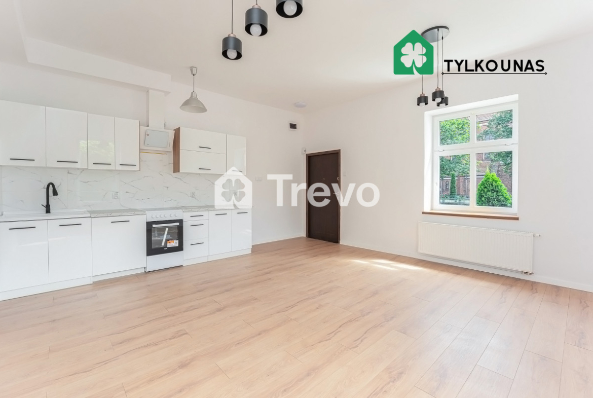 Wykończone | Blisko centrum | Parking za bramą