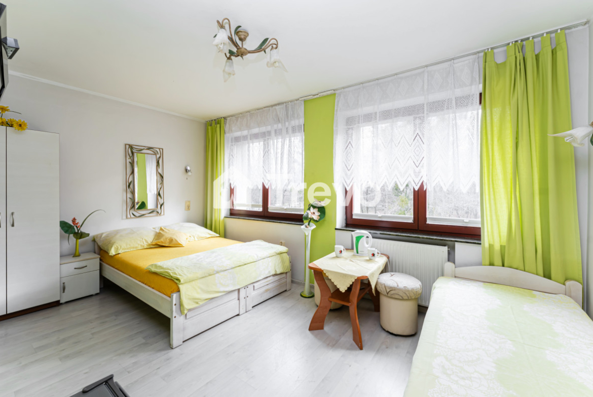 Obiekt mieszkalno/inwestycyjny tuż przy plaży - Gallery Image 8