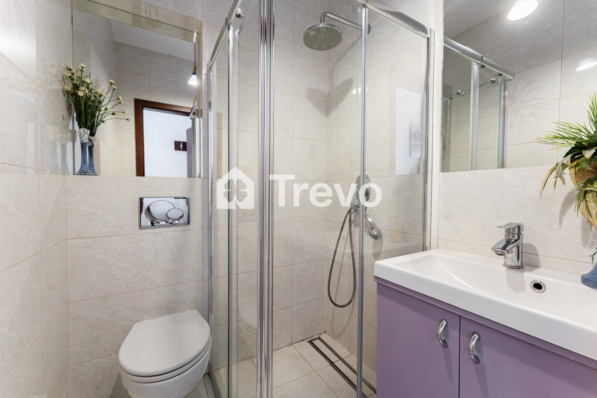 Obiekt mieszkalno/inwestycyjny tuż przy plaży - Gallery Image 16