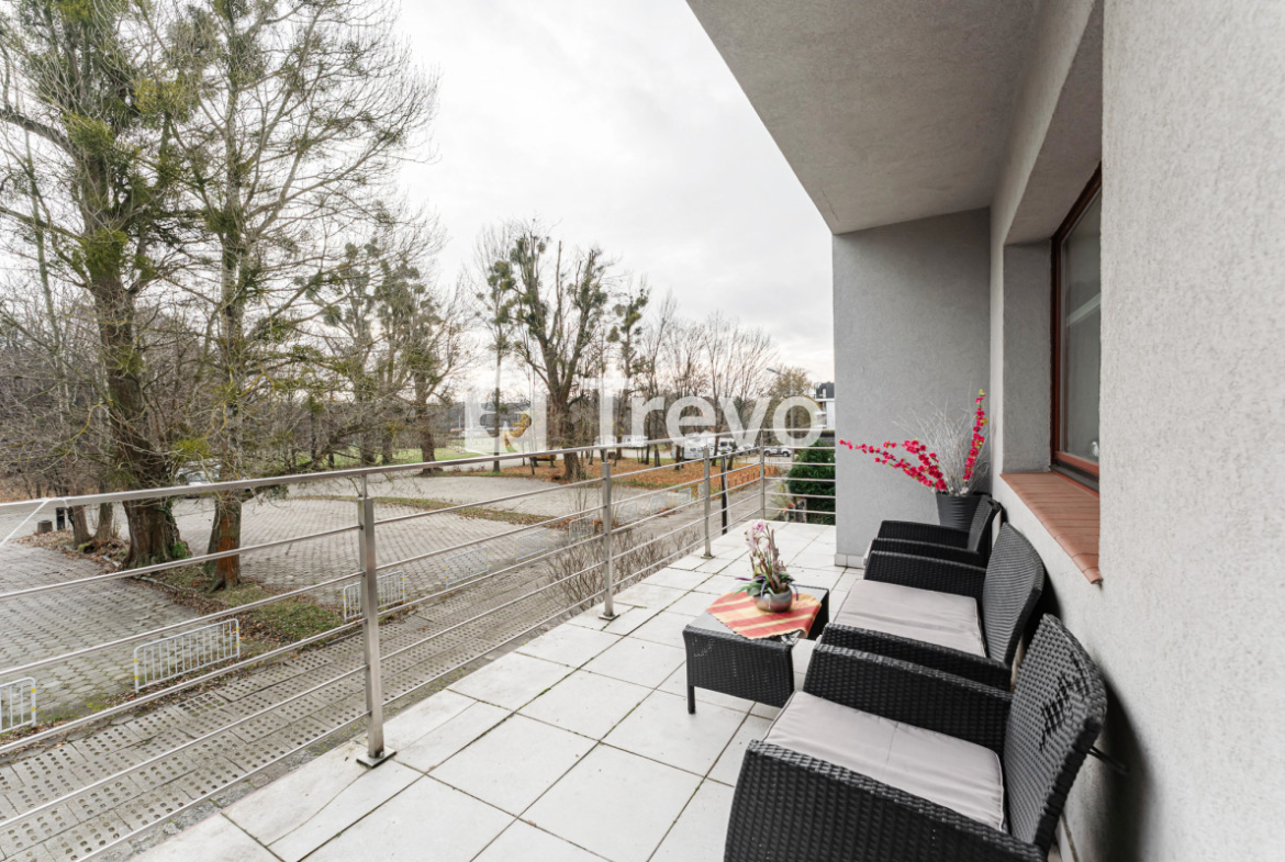 Obiekt mieszkalno/inwestycyjny tuż przy plaży - Gallery Image 4