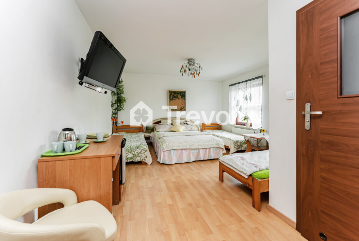 Obiekt mieszkalno/inwestycyjny tuż przy plaży - Gallery Image 19