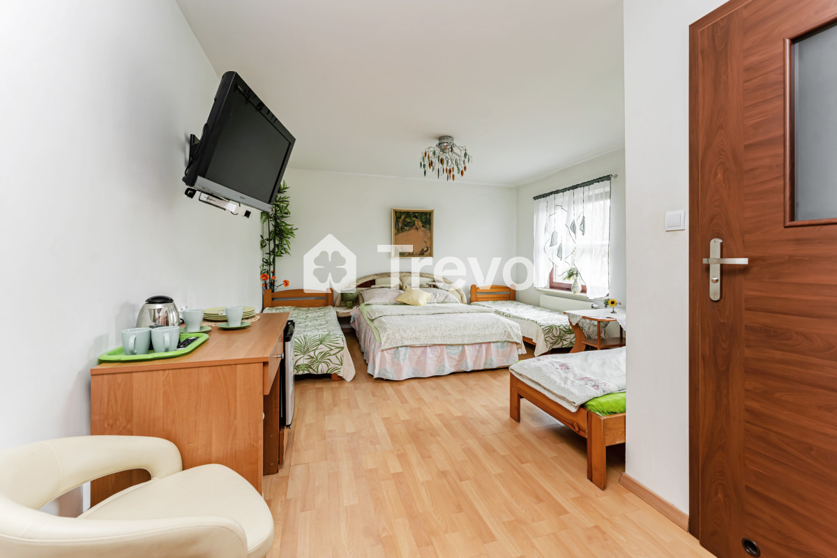 Obiekt mieszkalno/inwestycyjny tuż przy plaży - Gallery Image 19