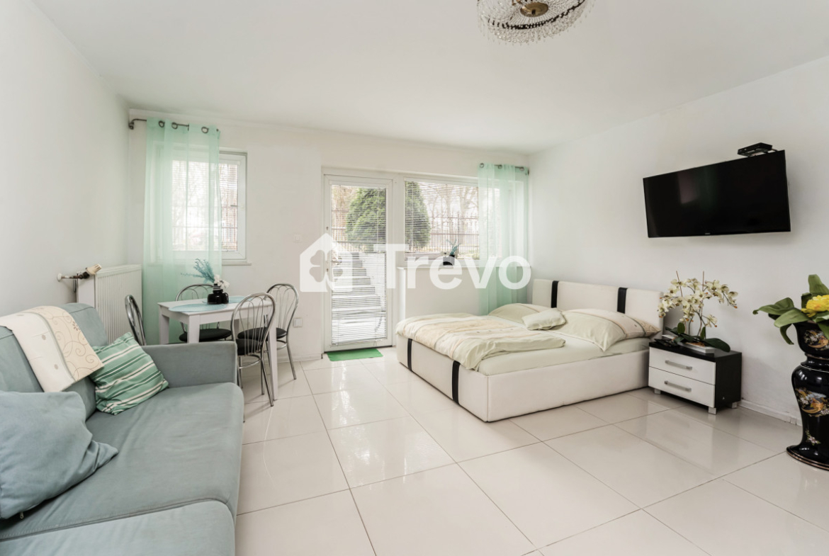 Obiekt mieszkalno/inwestycyjny tuż przy plaży - Gallery Image 6