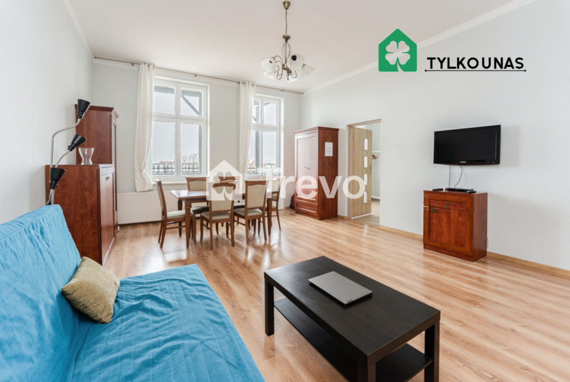 3 pokoje | Balkon 8 m² z widokiem | wysokie sufity