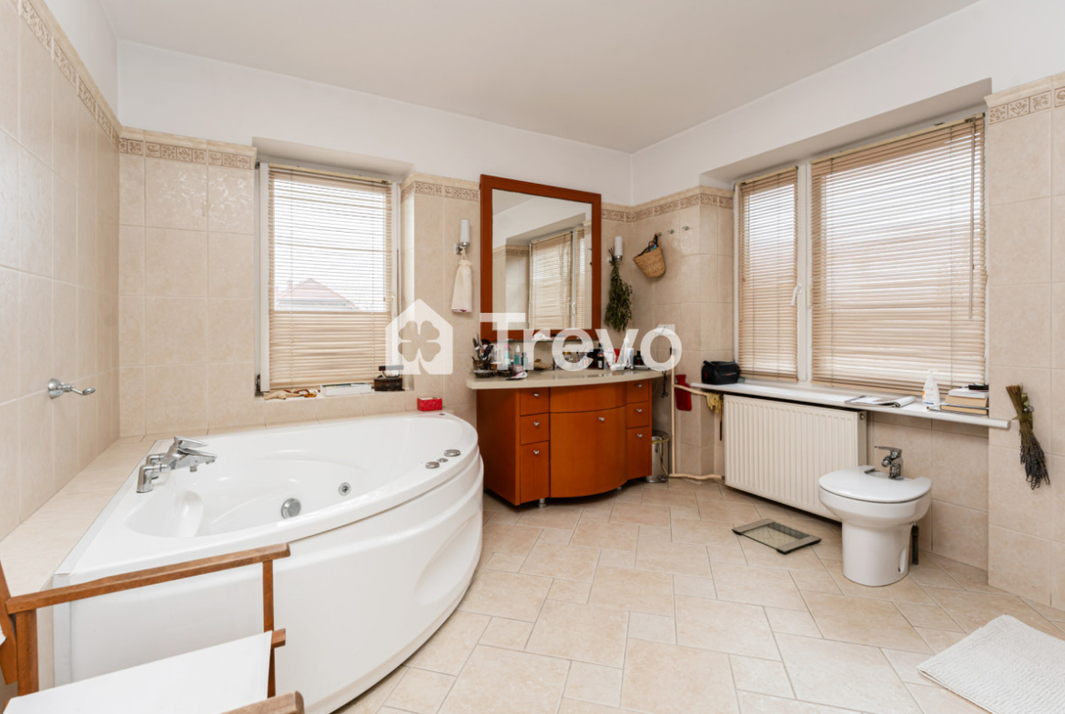 Cicha okolica | 4 kondygnacje | Skrajny segment - Gallery Image 13