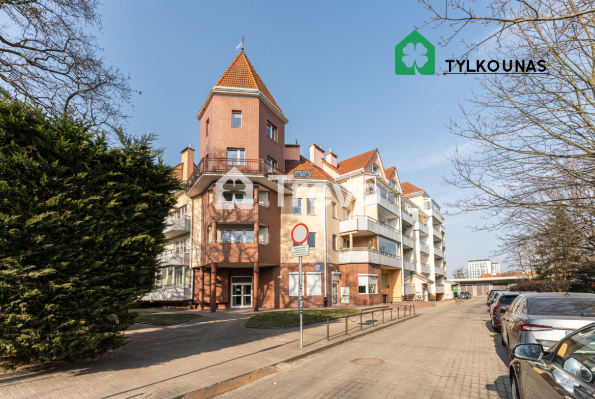 Miejsce w hali | Winda | Balkon | Przy PKM