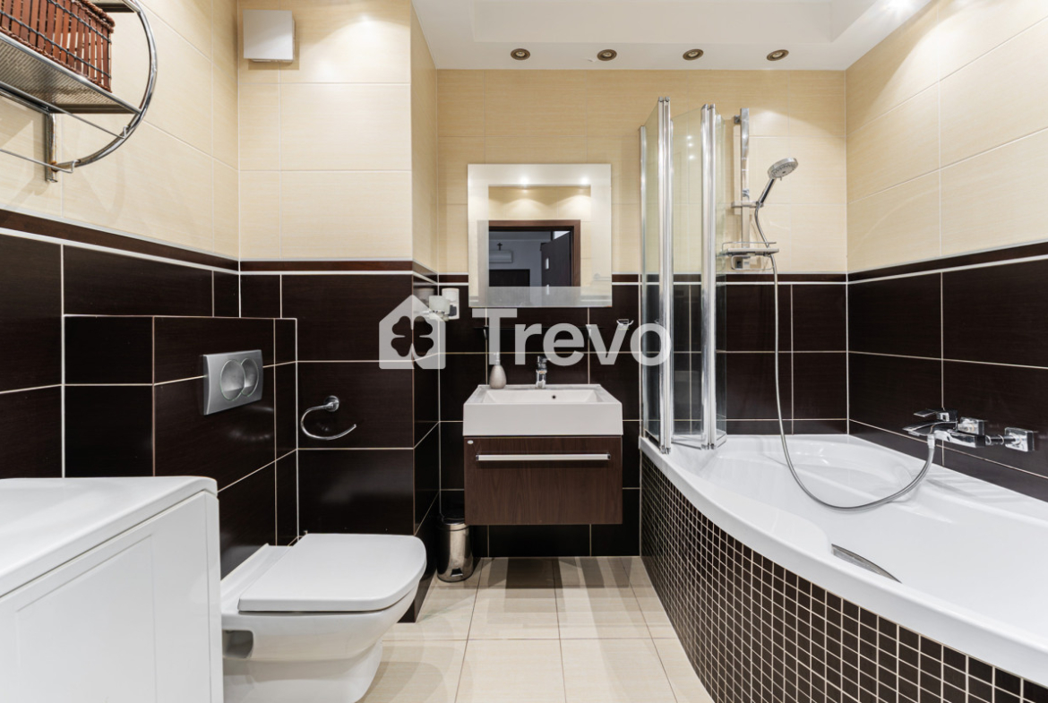 3 przestronne pokoje blisko tramwaju, parku, winda - Gallery Image 13