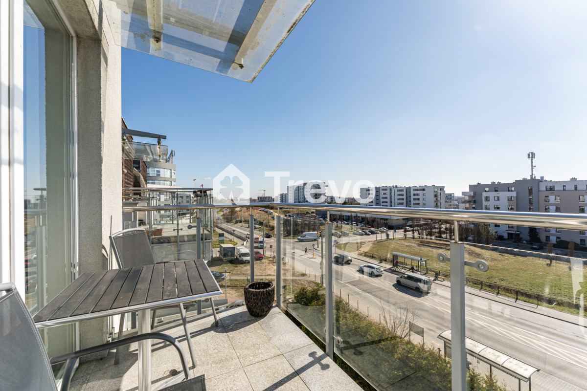 3 przestronne pokoje blisko tramwaju, parku, winda - Gallery Image 14