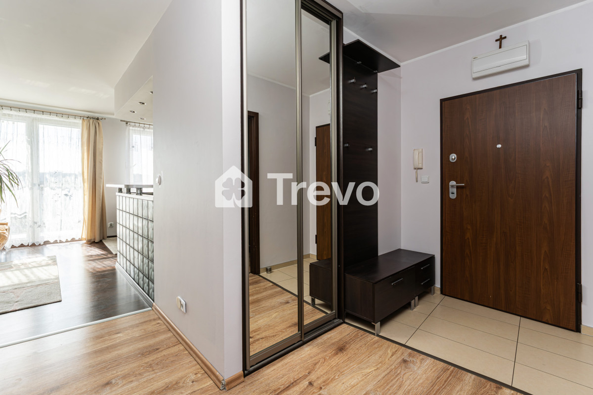 3 przestronne pokoje blisko tramwaju, parku, winda - Gallery Image 9