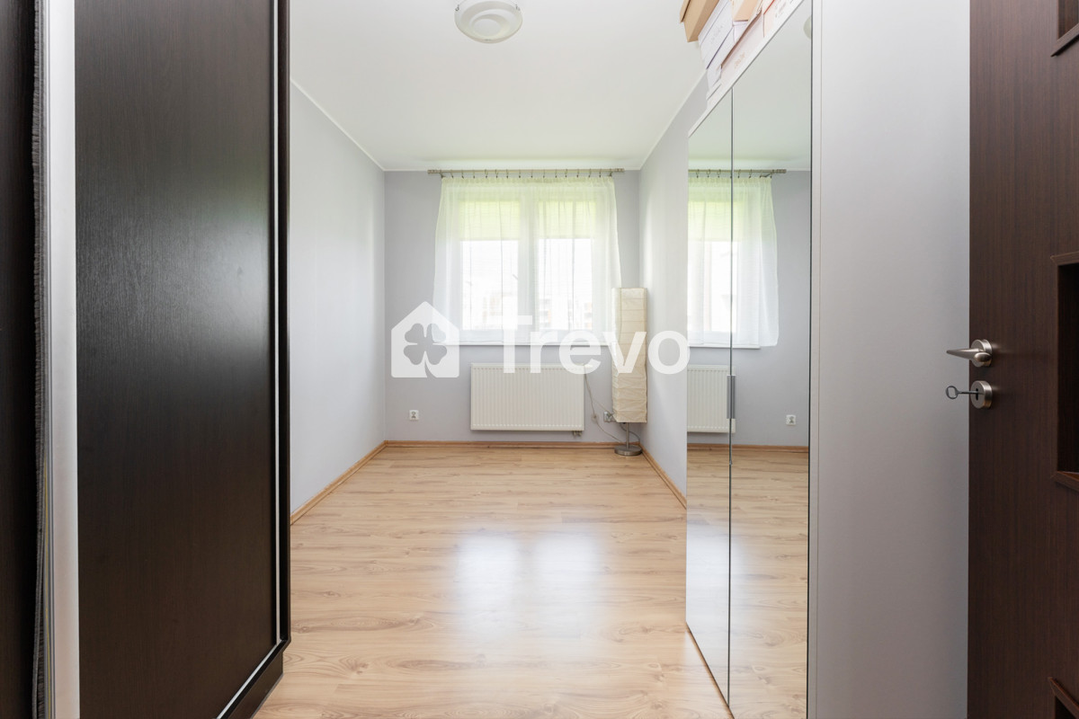 3 przestronne pokoje blisko tramwaju, parku, winda - Gallery Image 10