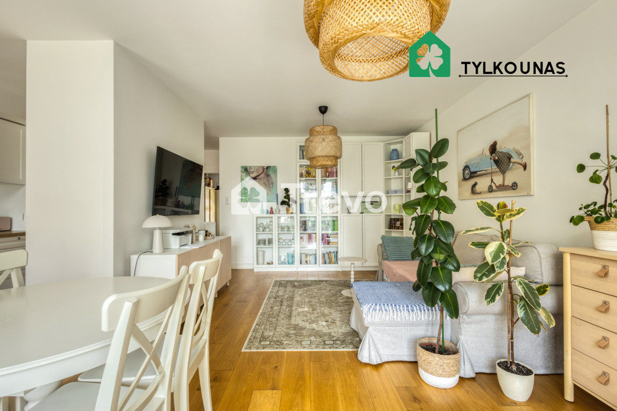 4 pokoje spacerem do Starego Miasta! - Gallery Image 3