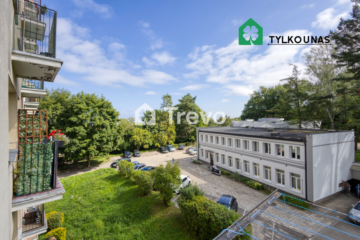 Widok na las | CO z sieci miejskiej | Balkon - Gallery Image 6