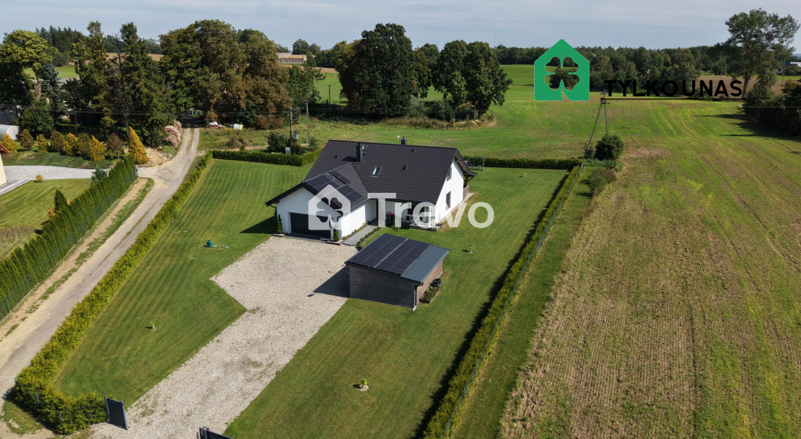 Nowoczesny dom z dużą działką w spokojnej okolicy - Gallery Image 2