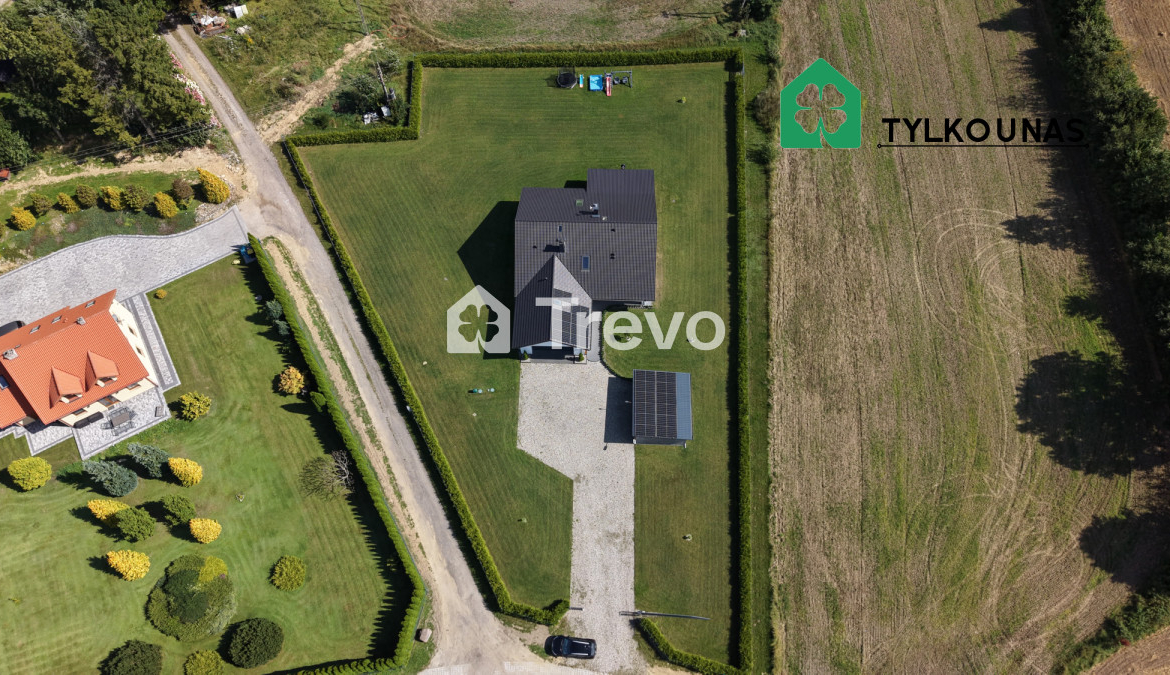 Nowoczesny dom z dużą działką w spokojnej okolicy - Gallery Image 3