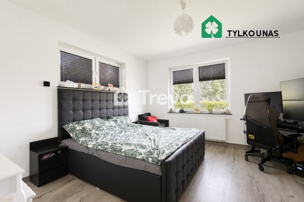 Nowoczesny dom z dużą działką w spokojnej okolicy - Gallery Image 12
