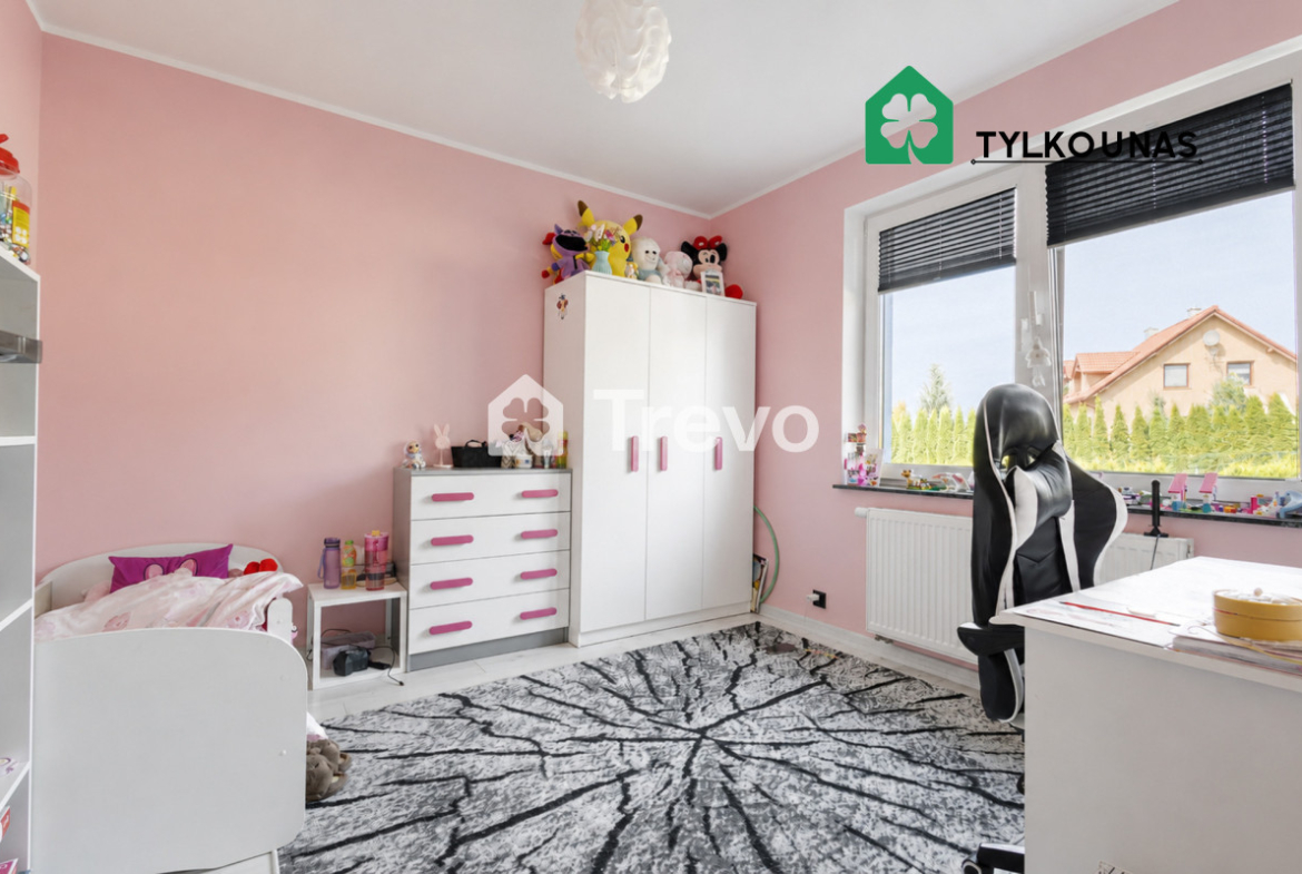 Nowoczesny dom z dużą działką w spokojnej okolicy - Gallery Image 16