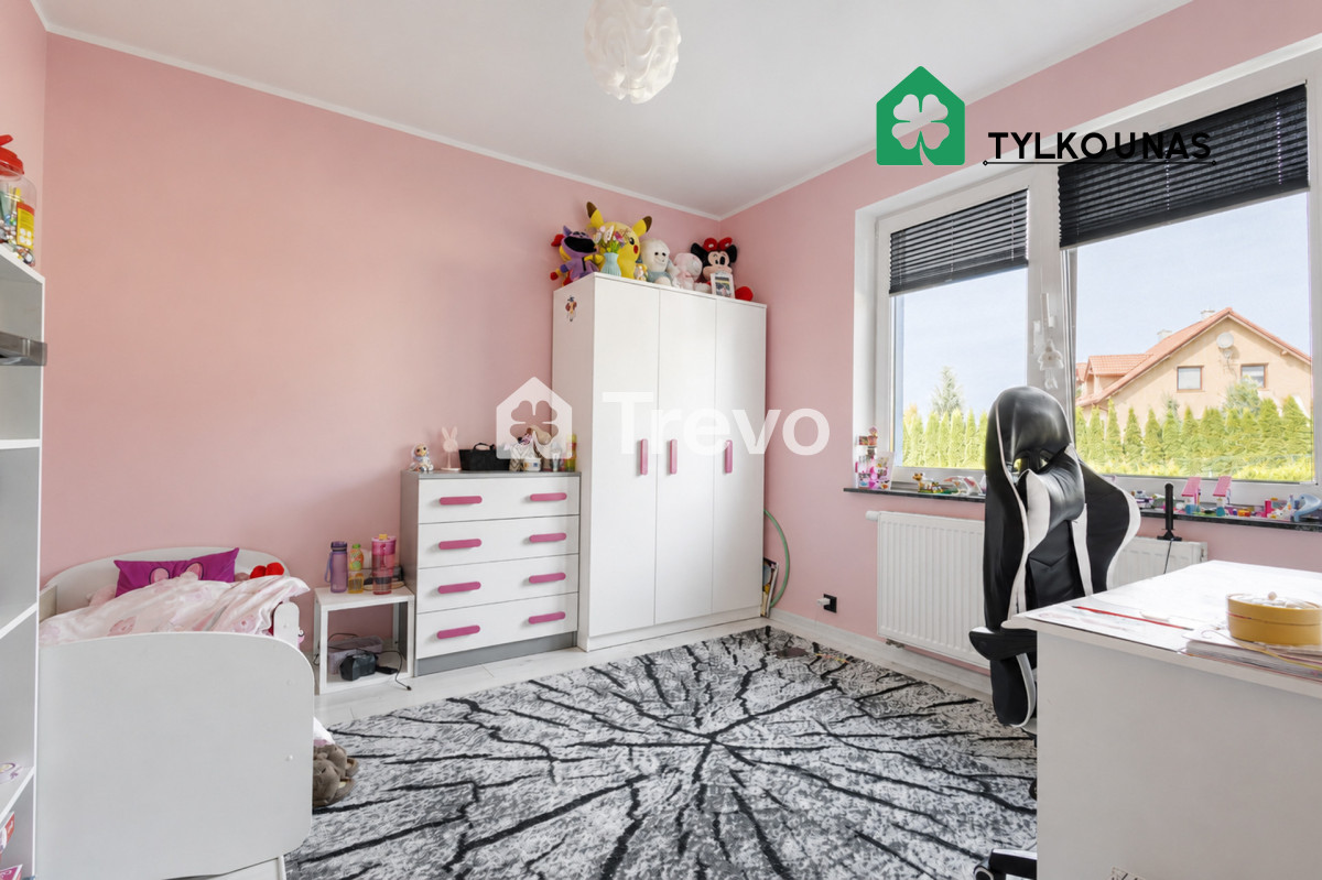 Nowoczesny dom z dużą działką w spokojnej okolicy - Gallery Image 16